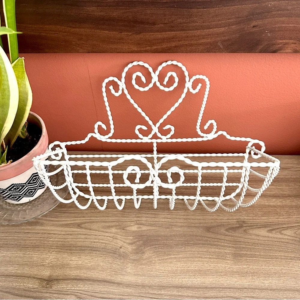 Vintage Wire Wall Basket Rustic Victorian White Heart Design Shabby Chic Planter